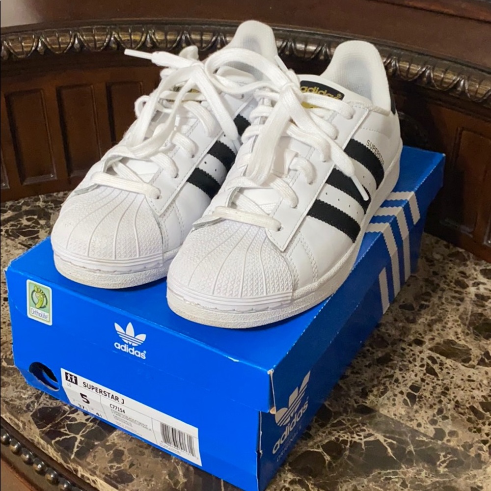 Adidas Superstar Size 5